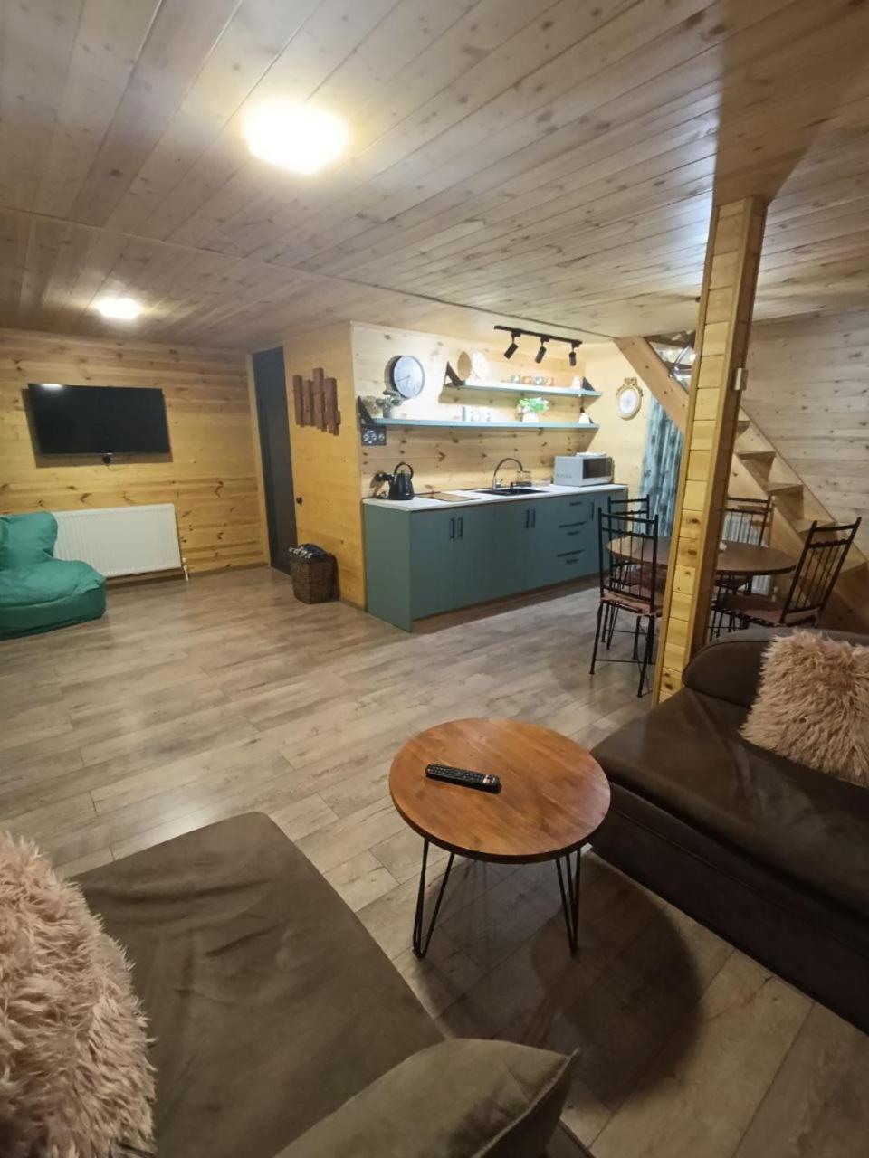 Cliffside Cottage Kazbegi エクステリア 写真