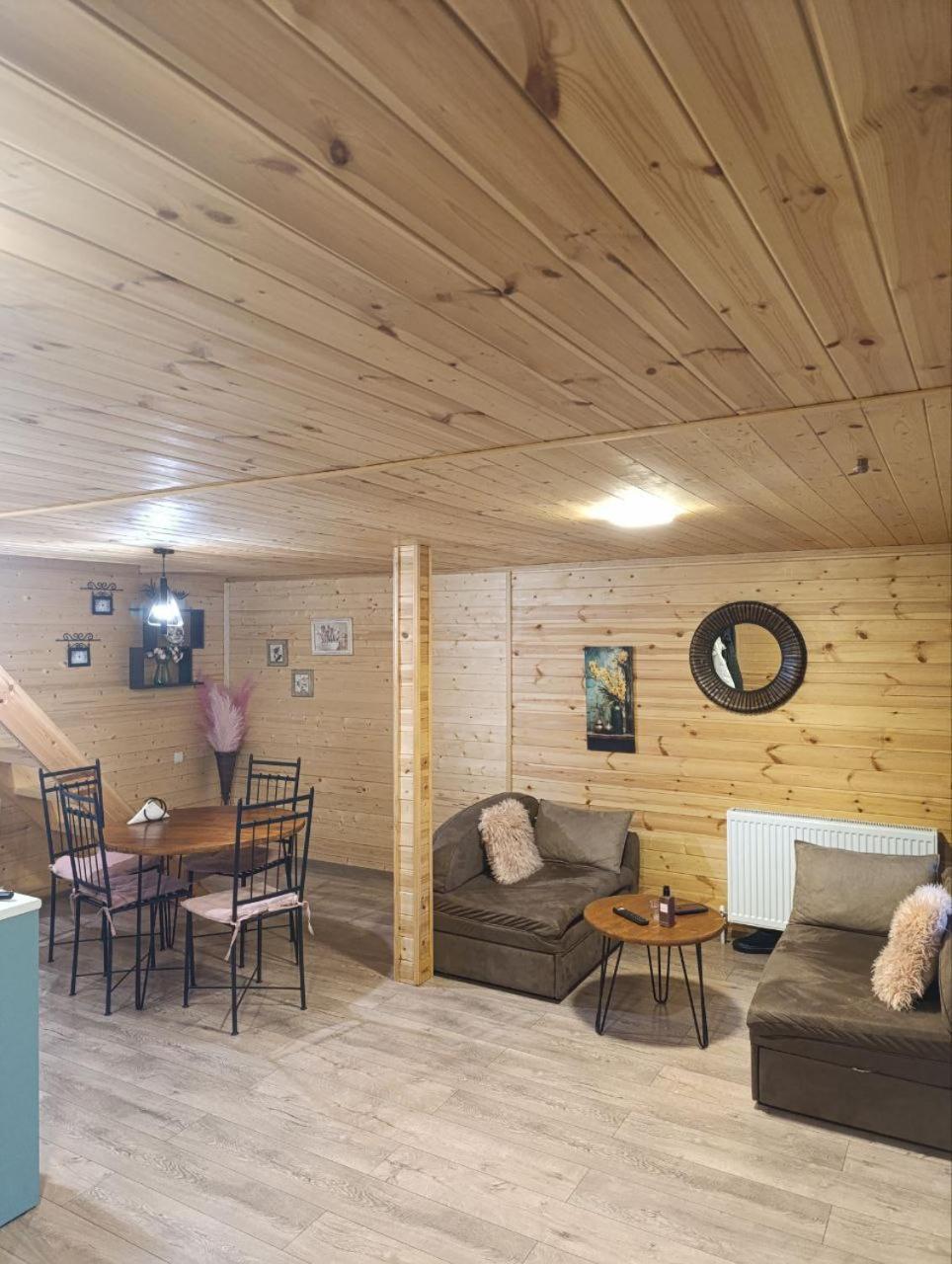 Cliffside Cottage Kazbegi エクステリア 写真